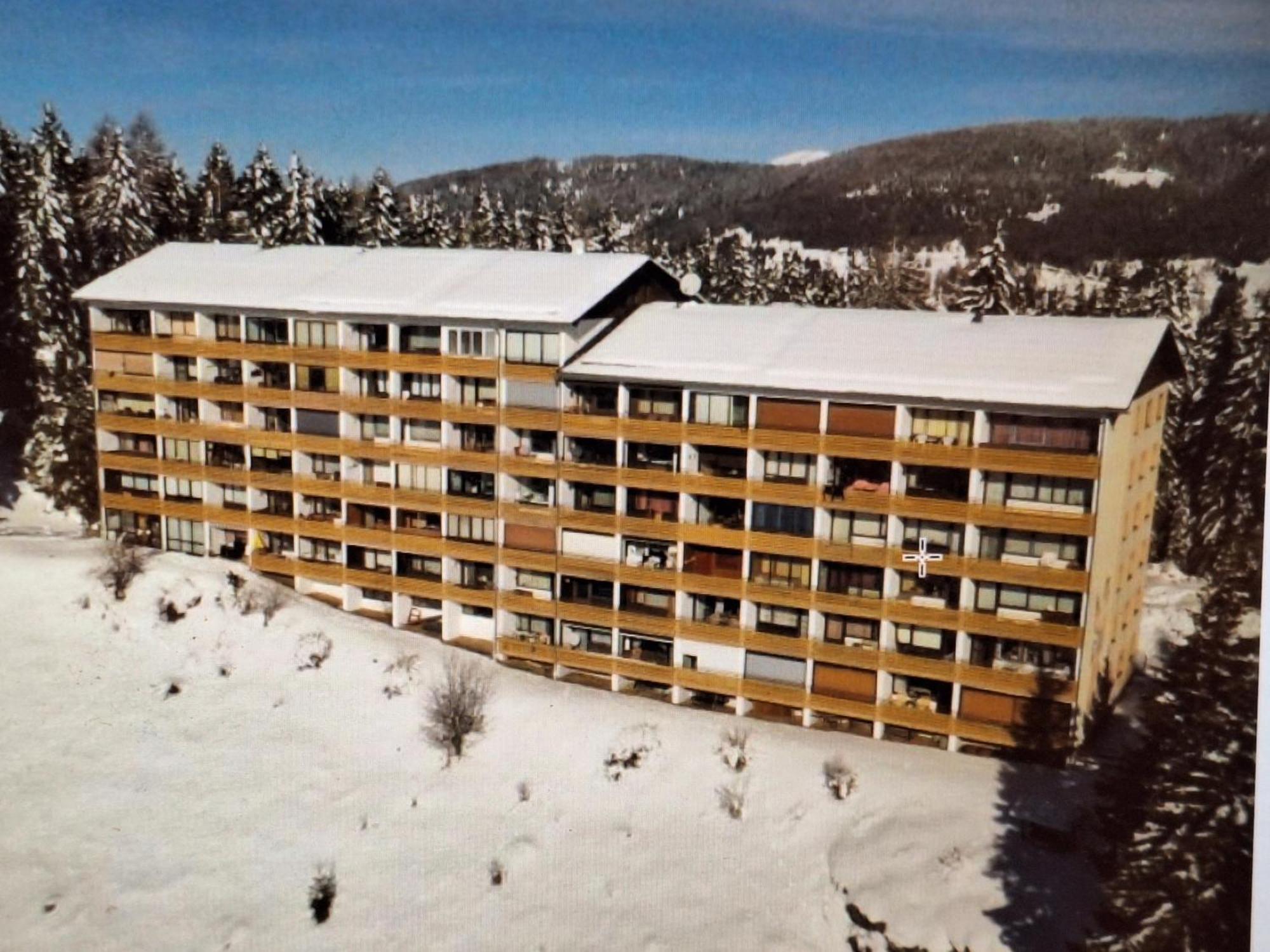 Haus Enzian - Apartment Gerlitzen Kanzelhohe ภายนอก รูปภาพ